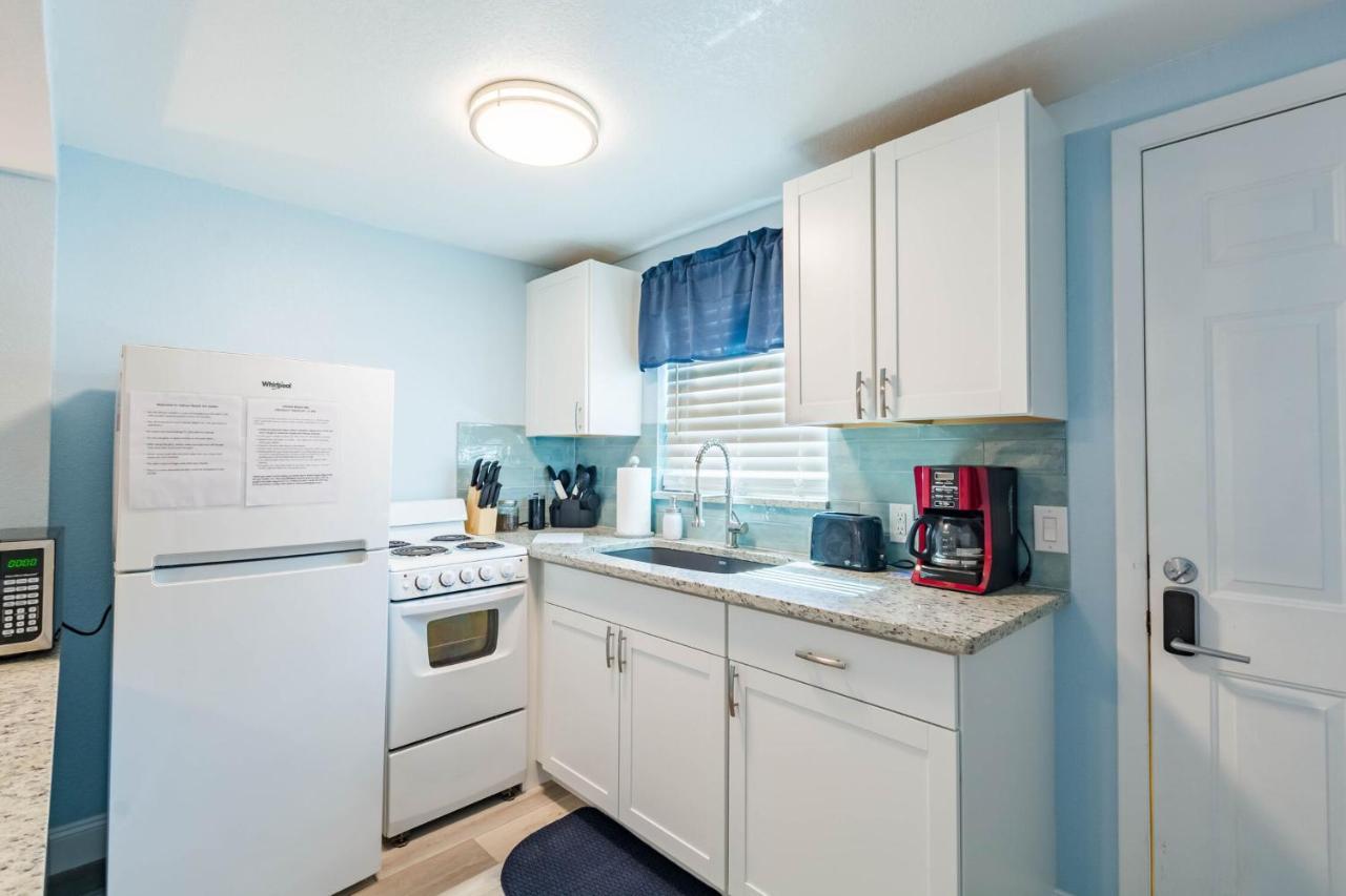 Upham Beach Inn St. Pete Beach Eksteriør billede