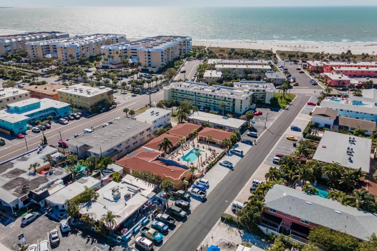 Upham Beach Inn St. Pete Beach Eksteriør billede
